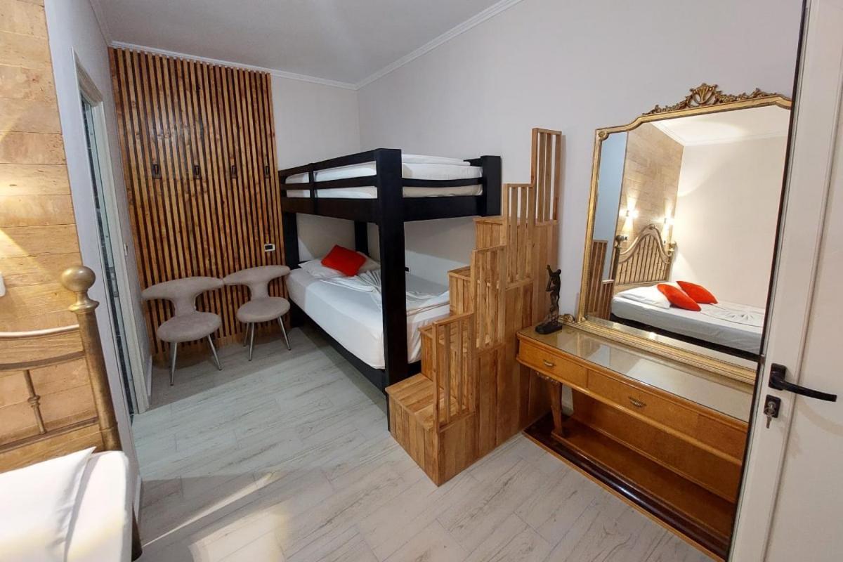 Villa Heljos Apartaments Vlore Ngoại thất bức ảnh