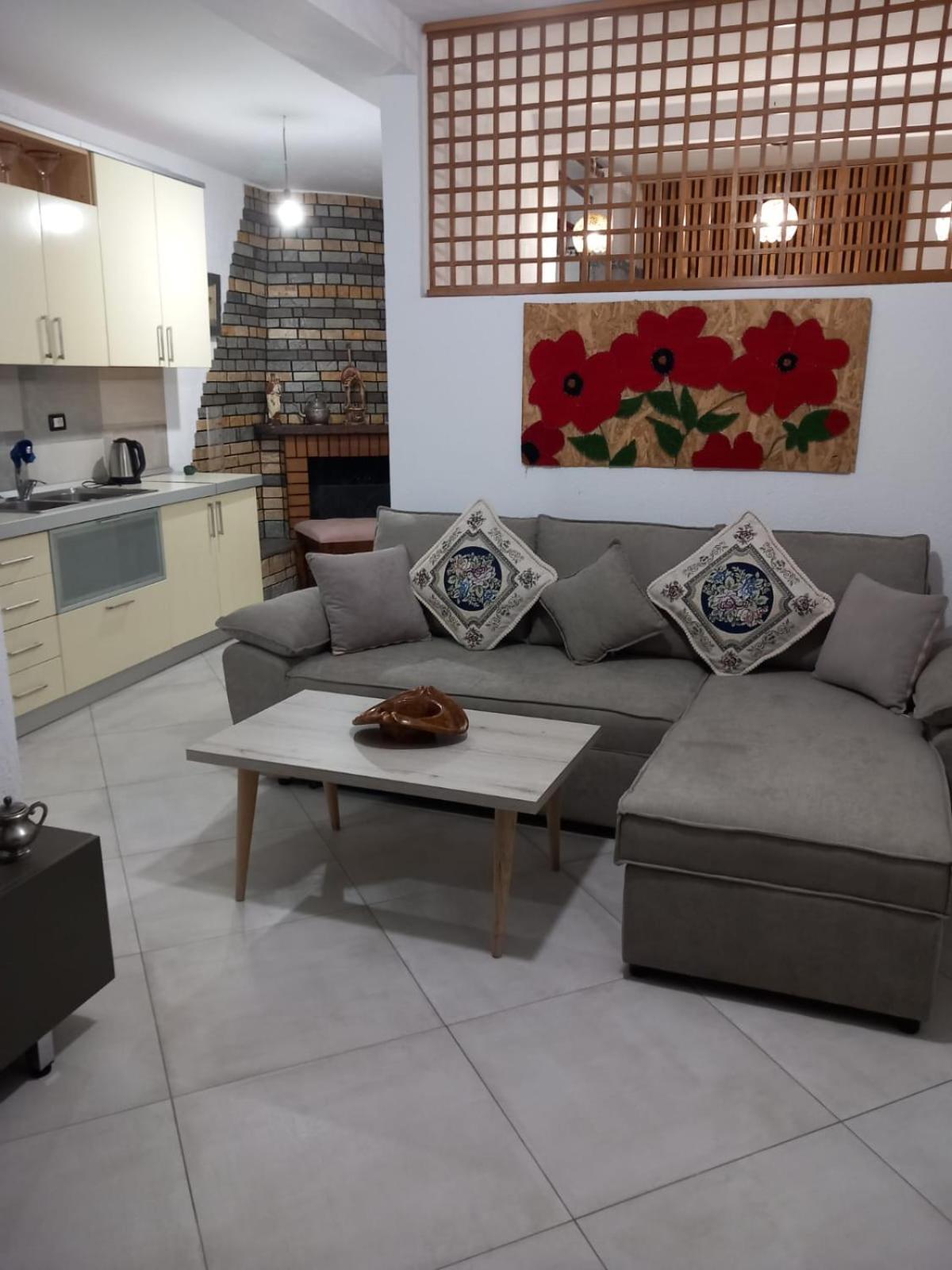 Villa Heljos Apartaments Vlore Ngoại thất bức ảnh